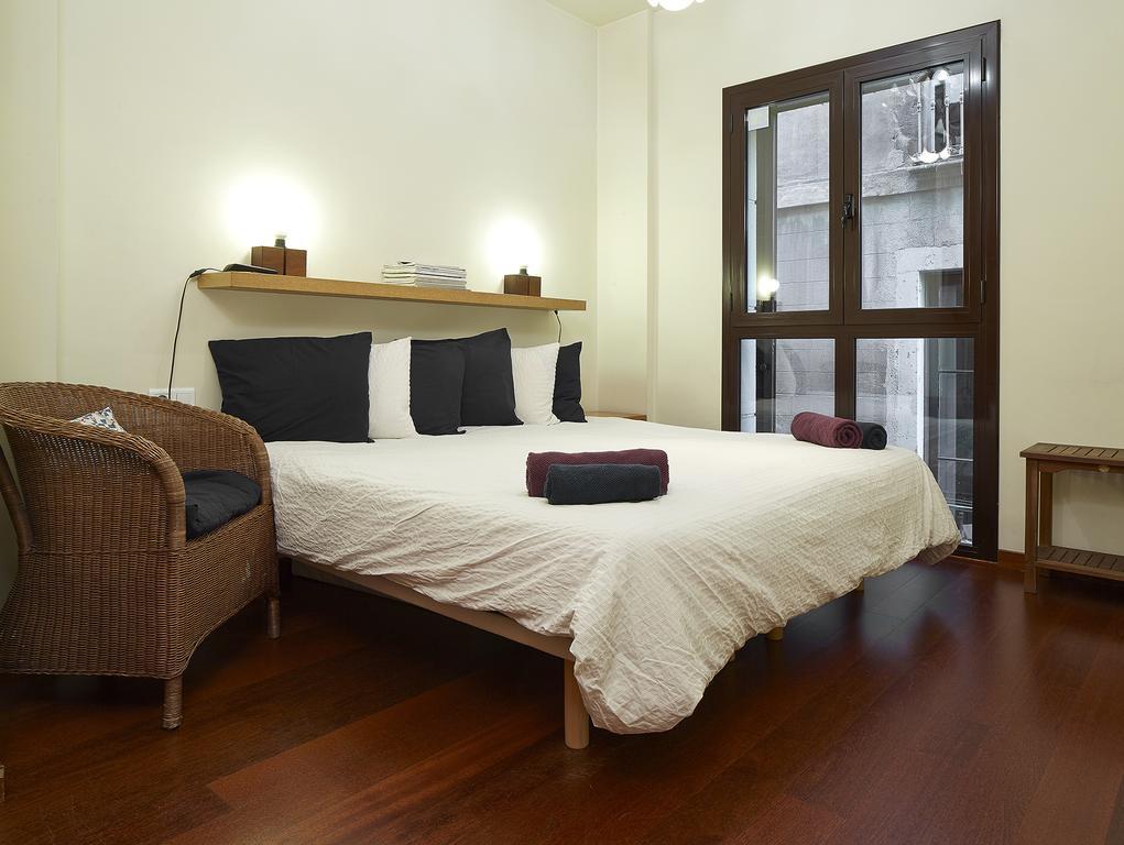 Olles Apartment Barcelona Exterior photo